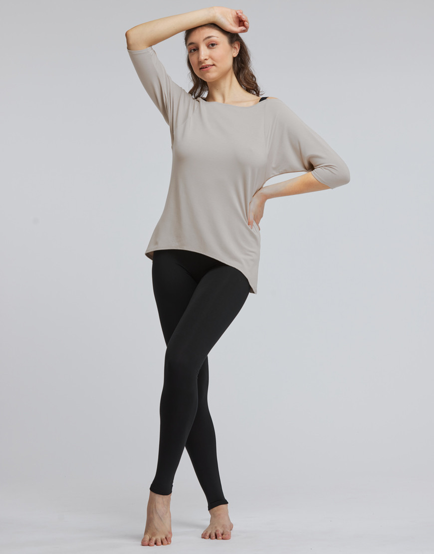 GENOVA Tee – Loose, feminine and comfy for dance or downtime